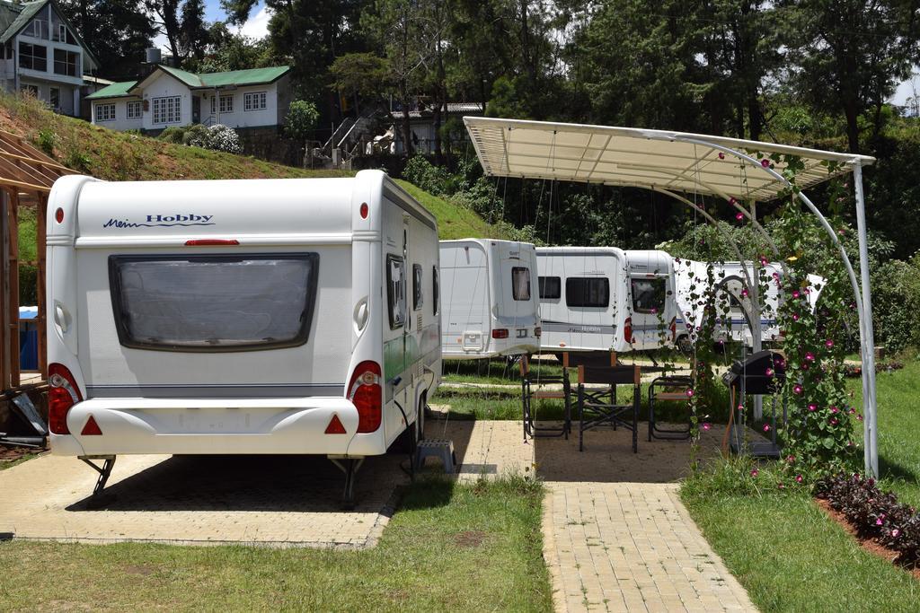 Go Outdoors Caravan Park نوفارا إيلِيا المظهر الخارجي الصورة