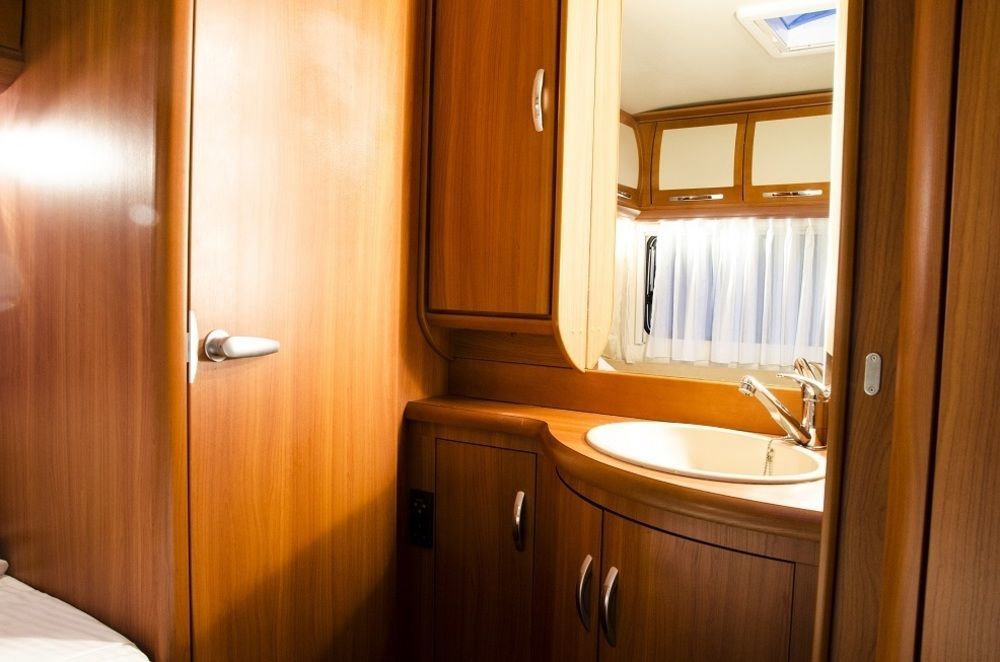 Go Outdoors Caravan Park نوفارا إيلِيا المظهر الخارجي الصورة