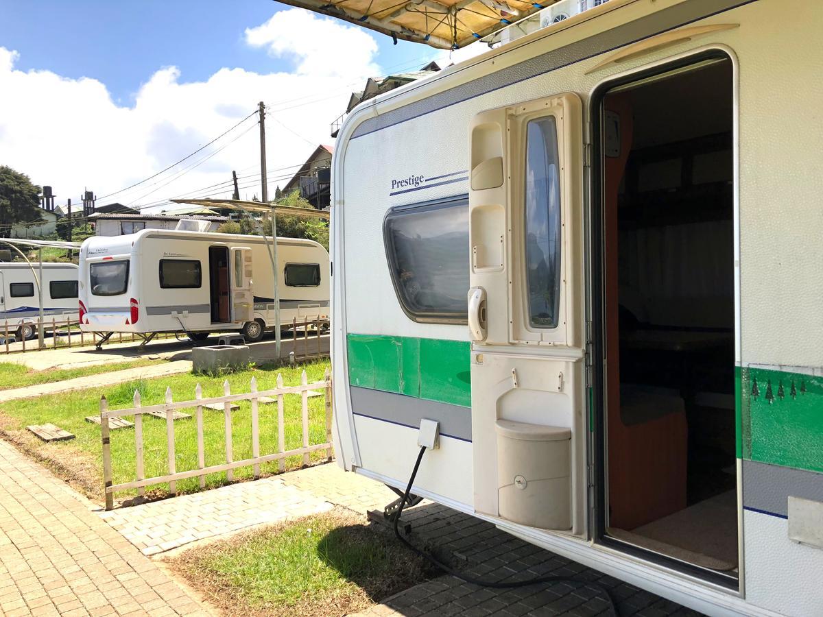 Go Outdoors Caravan Park نوفارا إيلِيا المظهر الخارجي الصورة
